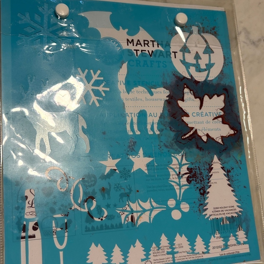 Martha Stewart Crafts Holiday Stencil Set - Blue set of two - Picture 3 of 3